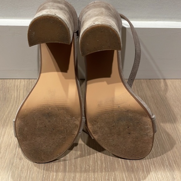 Steve Madden Carrson heels for sale! - Picture 5 of 7